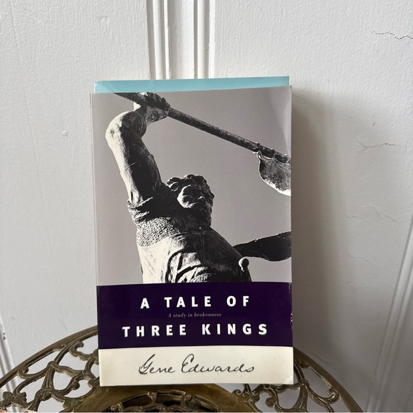 Christian Book Collection - Picture 7 of 11